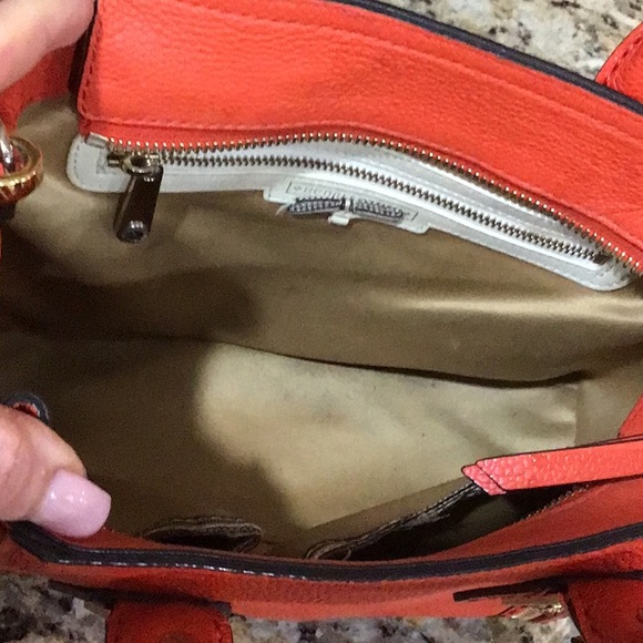 Henri Bendel A List Satchel Bag - Picture 9 of 10